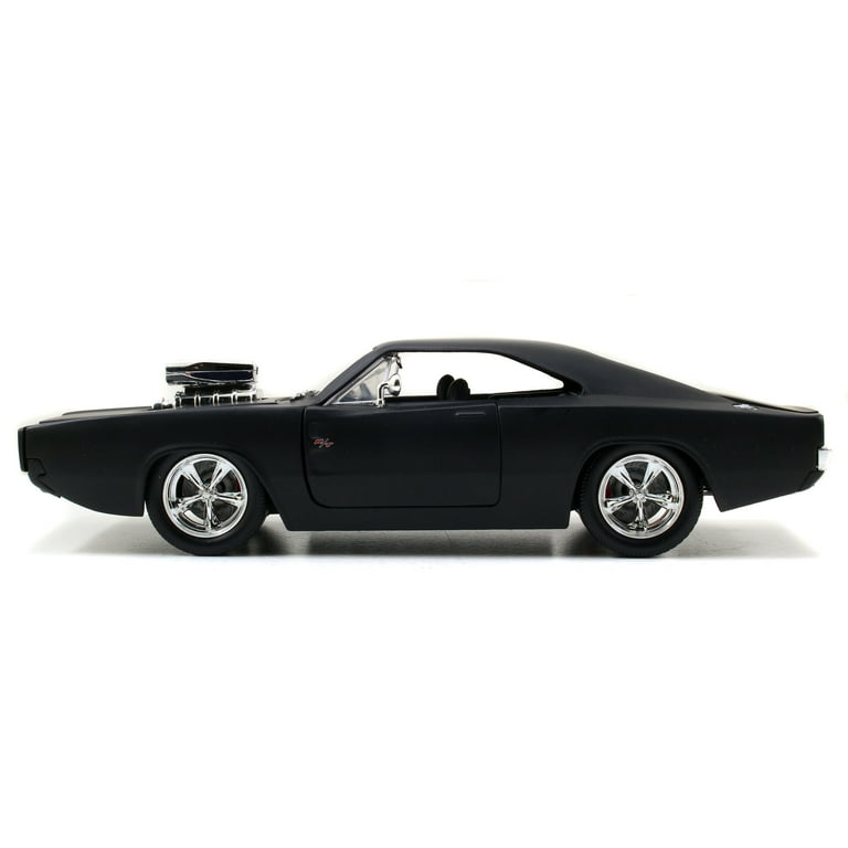Fast & Furious 1:24 Die-Cast Vehicle: Dom's '70 Dodge