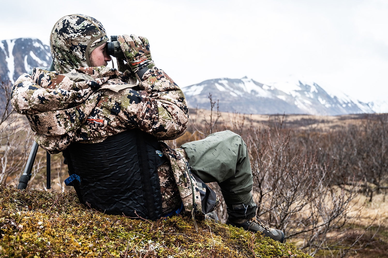 Crazy Creek HEX 2.0 Original Chair, Packable and Lightweight, Copper/Slate