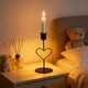 thumbnail image 4 of Candelabro vintage en forma de corazón | Decoración romántica para cenas a la luz de las velas | Candelabro de hierro negro o dorado para decorar el hogar, 4 of 6