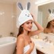 thumbnail image 4 of Toallas de poliéster con estampados de conejos y corales, toalla de forro polar, adecuada tanto para hombres como para mujeres, para lavarse la cara, bañarse y secarse el cabello, elementos esenciales, 4 of 6