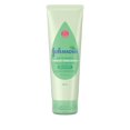 thumbnail image 1 of Johnson’s Huile crémeuse Aloès et vitamine E, 236 ml, 1 of 8