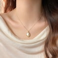 thumbnail image 4 of Collar de Perlas Irregulares, Collar Ligero, Accesorios de Nicho de Lujo, Collar Irregular de Alta Gama, Color Dorado, 4 of 5