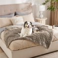 thumbnail image 4 of Manta Impermeable Bedsure para Perros Grandes 50x60 cm Marrón, 4 of 6