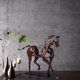 thumbnail image 5 of Estatua de caballo de metal decorativa 100 % hecha a mano, escultura de caballo moderna, artesanía, estatua de metal rústica, 5 of 5