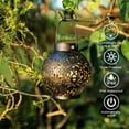 thumbnail image 2 of Paquete de 2 luces solares colgantes para exteriores, luz decorativa de Navidad para jardín, Patio, césped y mesa, 2 of 5