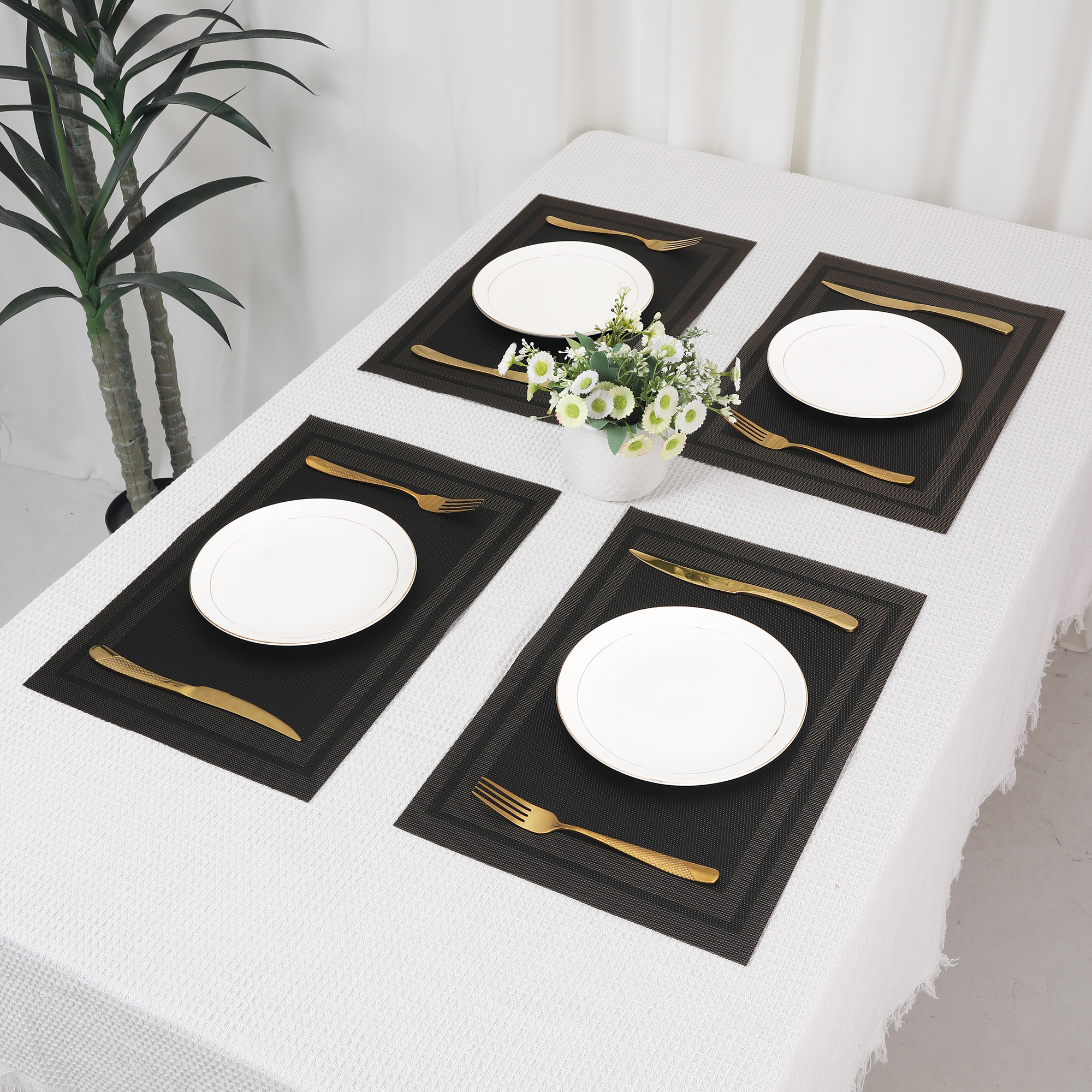Unique Bargains Vinyl Placemats for Table Decor Washable Table Placemats 8pk Black 18x12in