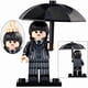thumbnail image 4 of Set de 3 Figuras de Bloques Construcción Personajes Miércoles, Juguetes Coleccionables para Niños Niñas, Decoración de Pastel y Regalo de Fiesta, 4 of 7