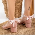 thumbnail image 4 of Illy - Zapatos de tacón de ante color rosa empolvado con perlas rosa 7.5, 4 of 9