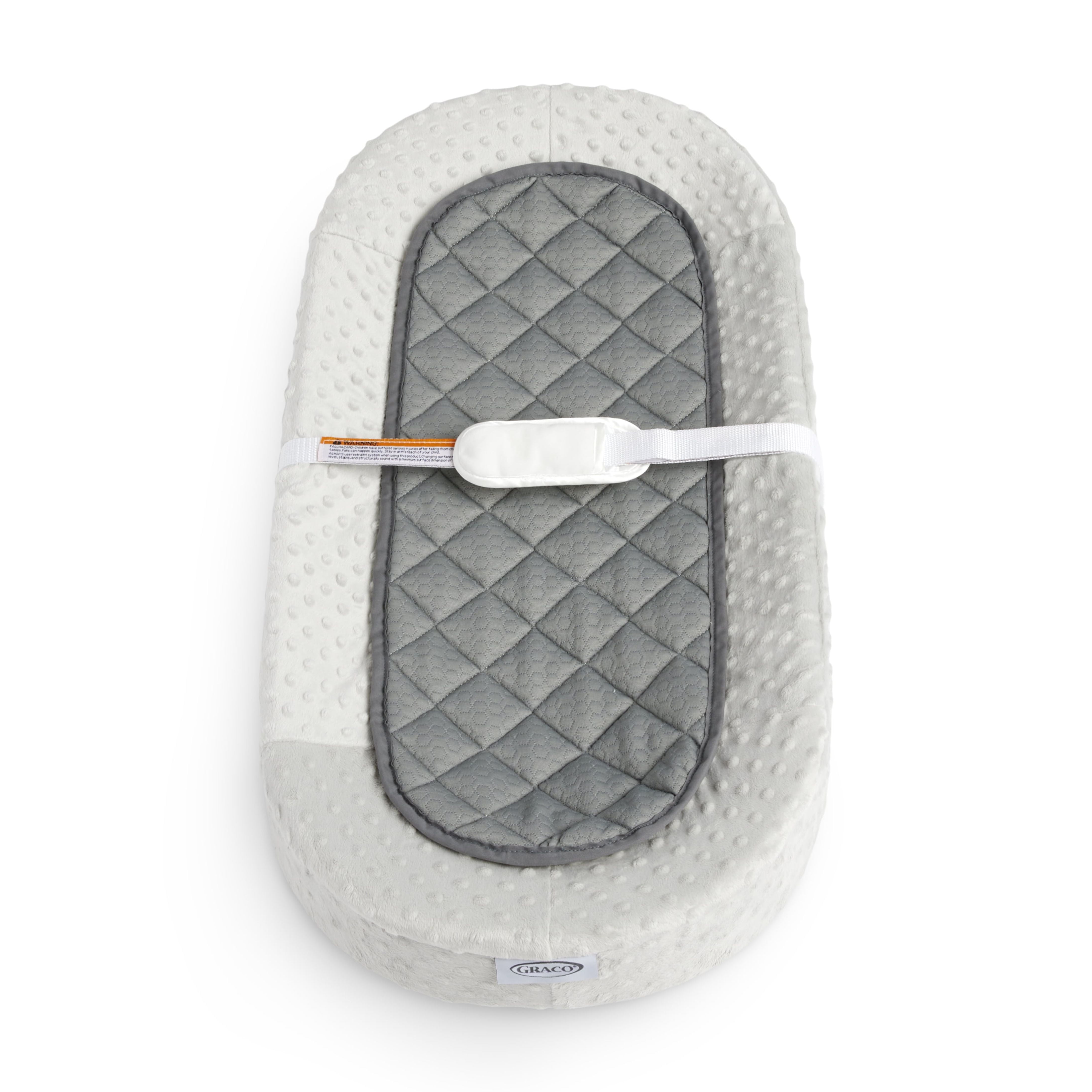 Graco Premium Oval Contoured Changing Pad