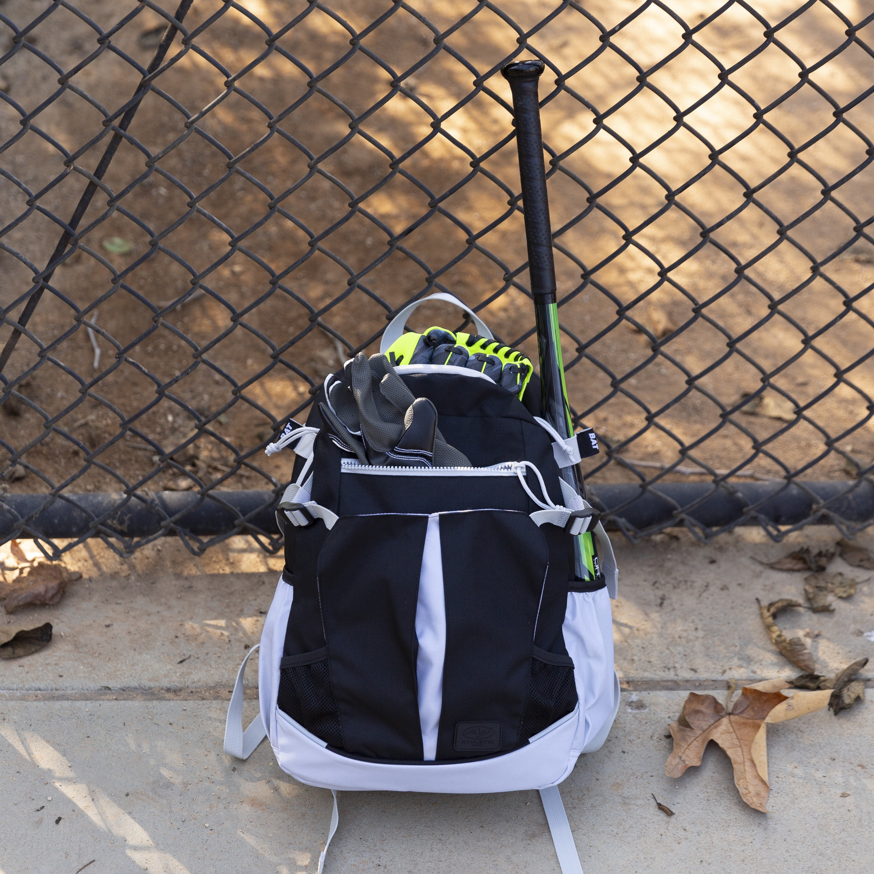 Athletic Works 21.5 Liter Youth Baseball Sports Equipment Bag, 1 Black and White, New