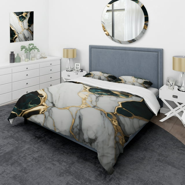 Designart "Gilded Green and Gold Geode Marble I" Abstract Marble Bedding Covert Set - Modern Green Abstract Bed Set With 1 Sham