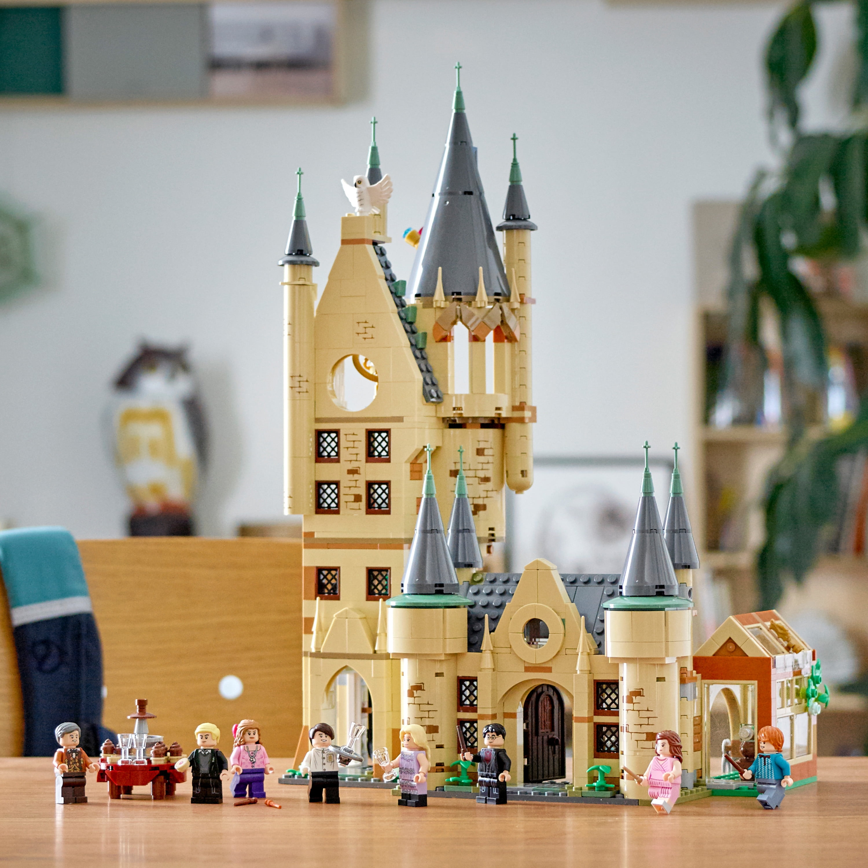 Amazon.com: LEGO 75969 Harry Potter Hogwarts Astronomy Tower