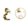 thumbnail image 1 of Estatua del caballo,Estatua de caballo de pie hecha a mano de resina de cafetería,Estatua de bola de cristal,Estatuas de bolas de cristal para decoración del hogar,escritorio, 1 of 8
