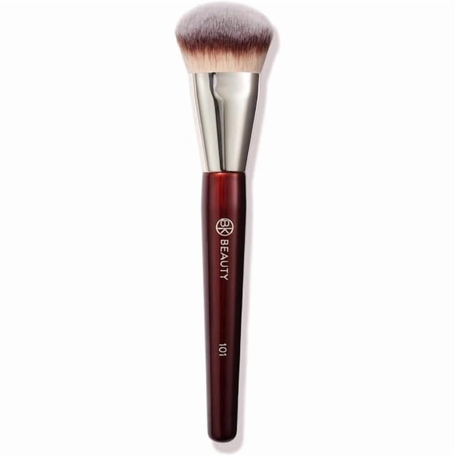 BK BEAUTY BRUSHES - 101 CEPILLO DE BASE CONTOREADO - Cepillo de base contorneado - Cepillos de maquillaje de base - Cepillo facial para bases líquidas o cremosasESCobillos de maquillaje