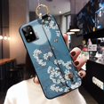 thumbnail image 1 of Funda de TPU suave con soporte de correa de muñeca de flores de moda para Samsung Galaxy A52, A32, 12, 72, 33, A53, 73, M52, S23, S22, S21 FE, cubierta Vintage, 1 of 4