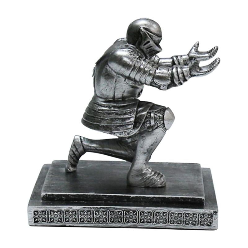 Knight Figurine Pen Holder Resin Sculpture For Modern Home Office Décor Concepts 