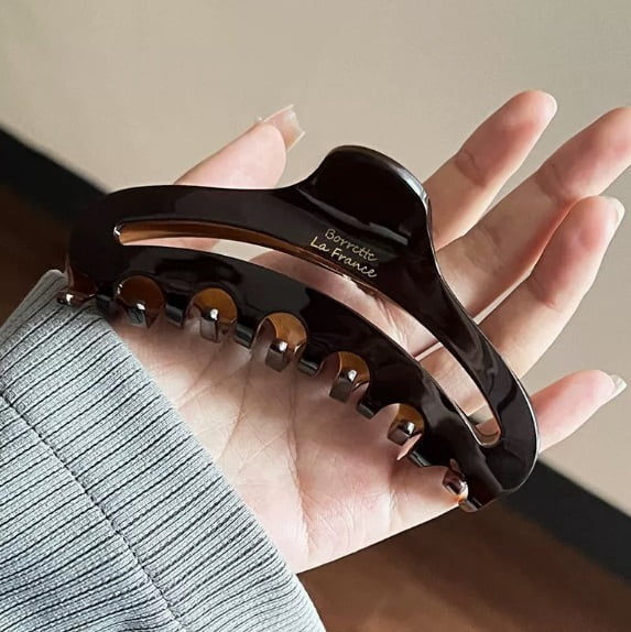 3-Pack Vintage-Inspired Large Shark Clips - Strong Grip for Thick Hair, Elegant Design for Everyday Use