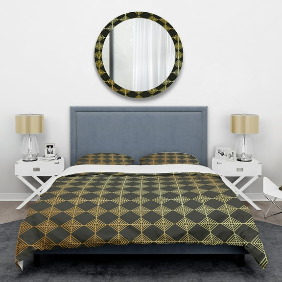 Designart 'Golden Luxury Metallic Geometrics I' Mid-Century Modern Duvet Cover Set