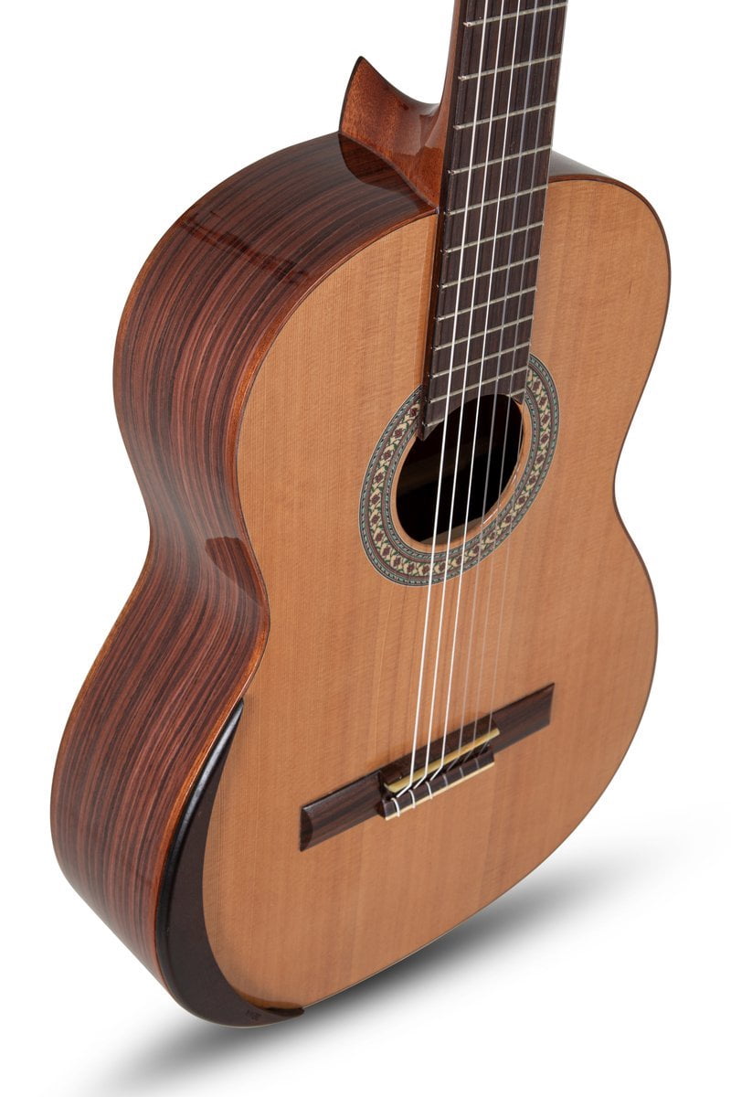 Manuel Rodriguez Academia 60-C 4/4 Classical Guitar  Cedar w/ Armrest