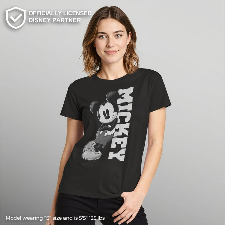 Mickey & Friends Women's Plus Size 2X Large Logo Graphic Tee in