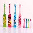 thumbnail image 2 of Cepillo de dientes eléctrico sónico para niños, cepillo de dientes ultrasónico con patrón de dibujos animados y cabezal de repuesto verde, 2 of 5