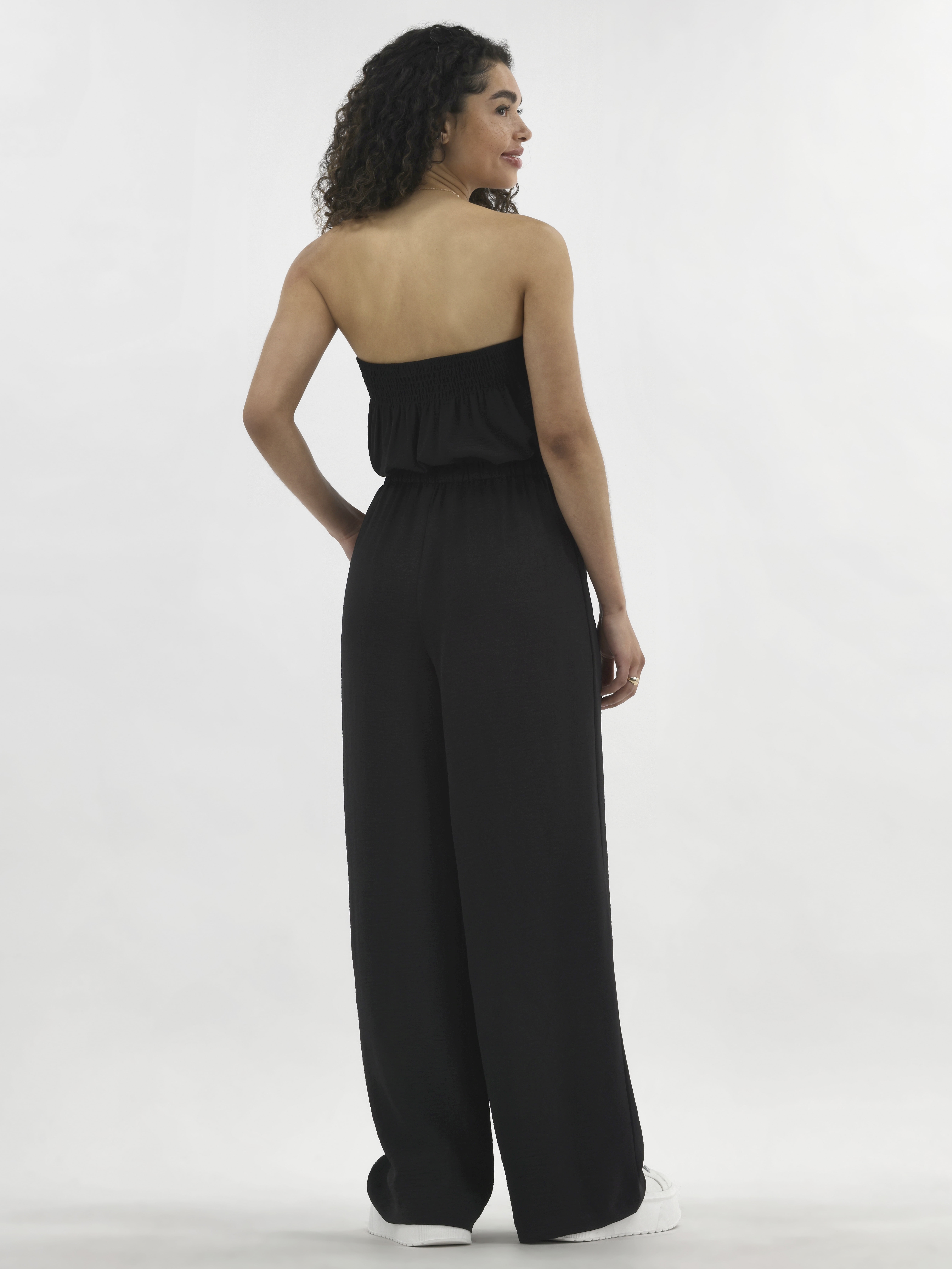 No Boundaries Crinkle Strapless Jumpsuit, Women's