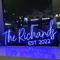 thumbnail image 1 of Letreros de neón LED personalizados, luces grandes, letreros para dormitorio, bodas, cumpleaños, fiestas, decoración de pared del hogar, letrero de neón personalizado, bar, salón, cafetería, tienda,, 1 of 7