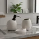 thumbnail image 4 of Set de Baño 3 Piezas de Cerámica Moderna Diseño Asimétrico Minimalista, 4 of 5