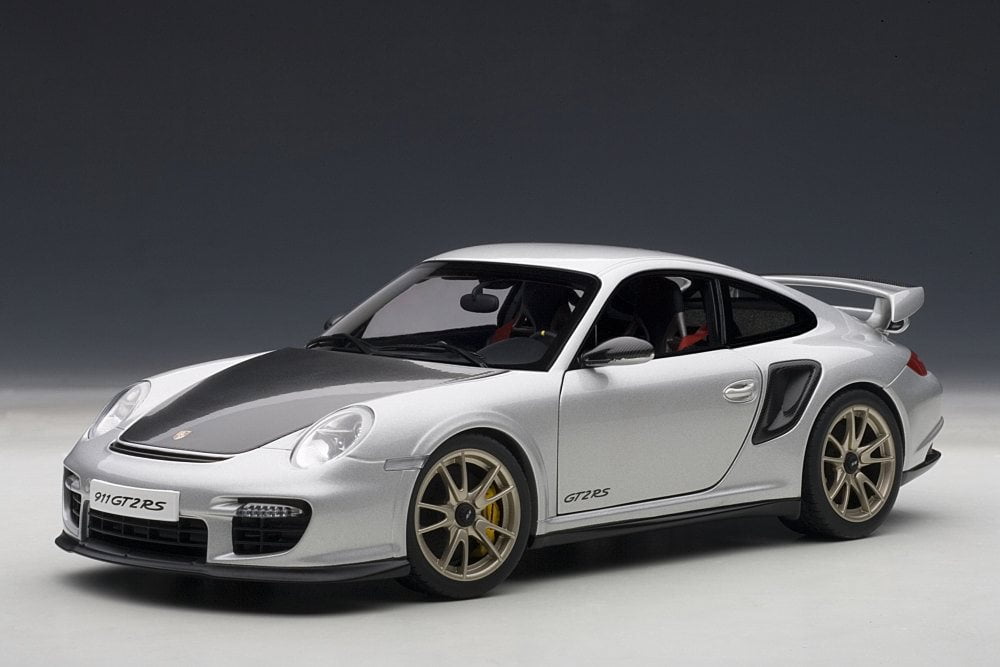 Porsche 911 (997) GT2 RS, Silver w/ Black AutoArt 77961 1/18 Scale