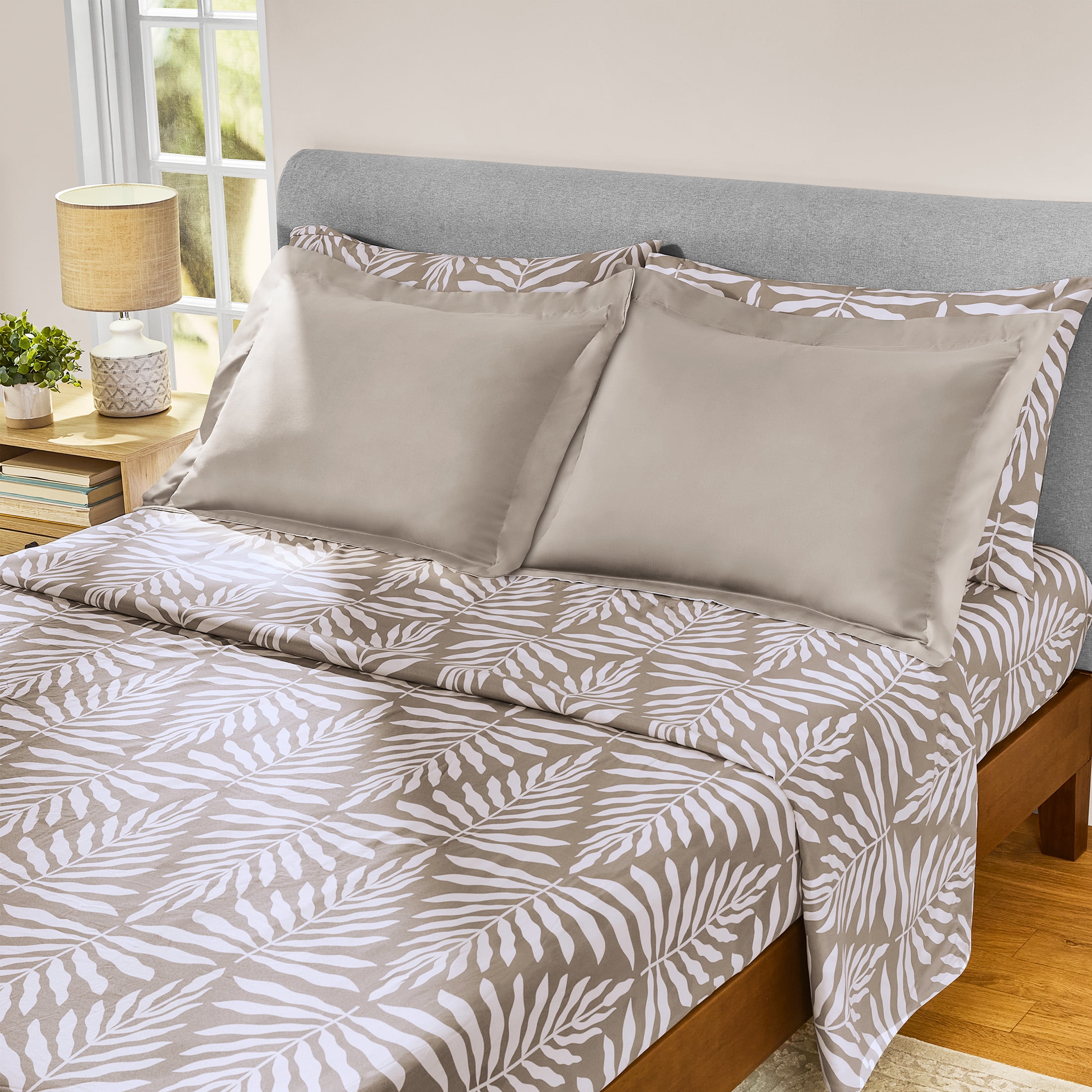 Mainstays All in One Reversible Comforter and Sheet set- 7 Piece, Full, Beige Palm