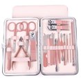 thumbnail image 4 of Kit profesional de manicura y pedicura 18 en 1, herramienta de acero inoxidable; Incluye cortauñas, ganchos, tijeras, tijeras bello. Una herramienta ideal para la higiene y la belleza de las mujeres., 4 of 5