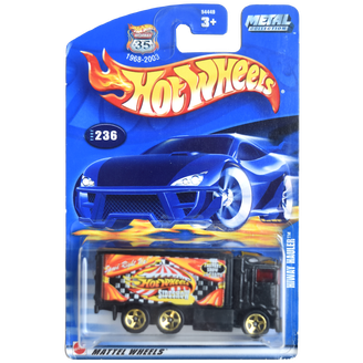Hot Wheels Car Culture Team Transport Mazda 787B Sakura Sprinter
