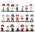 thumbnail image 2 of Set de minimuñecas BTS Bangtan Boys de PVC de 7 piezas, 2 of 5