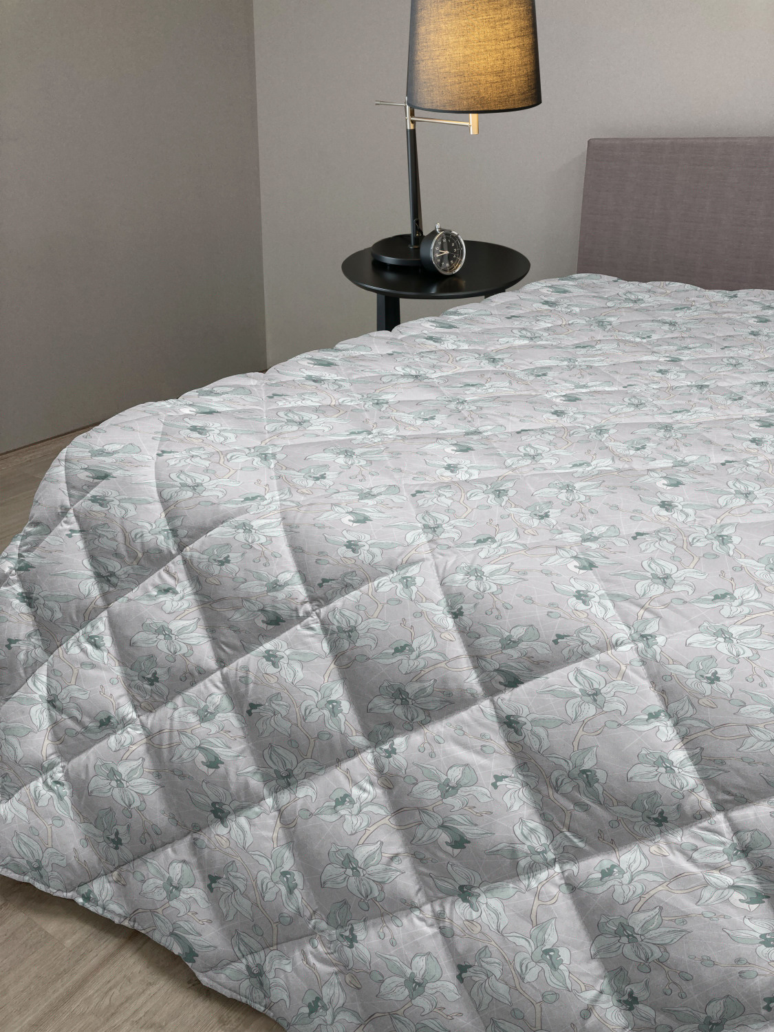 thumbnail image 2 of Meadow Down Alternative Comforter, Spring Nature Leaves Herbs Flower Branches Flourish in Rural Field, Microfiber Quilt for All Season, 5 Sizes, Pale Seafoam Yellow Green, by Ambesonne, 2 of 3