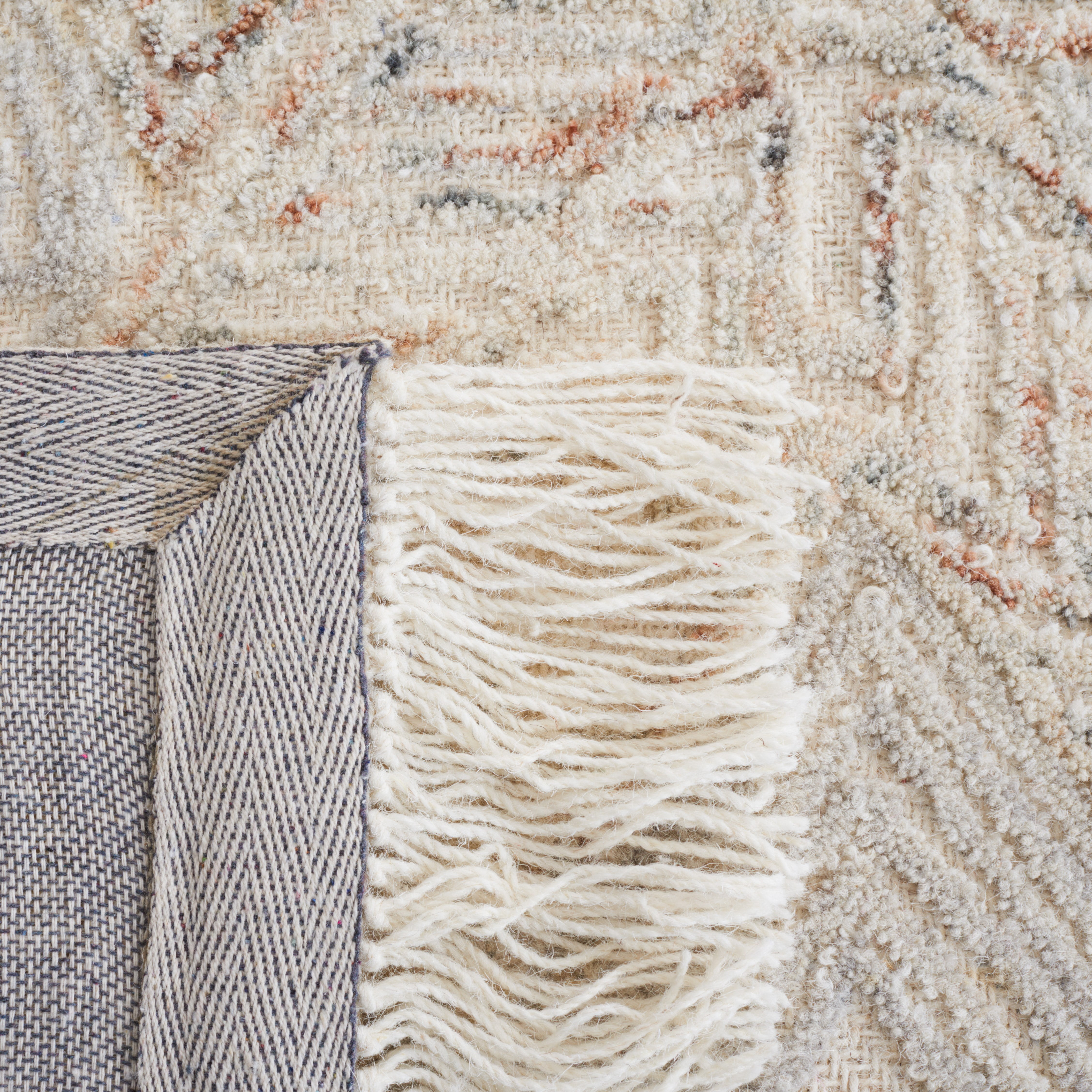 Safavieh Ikat Hedley Geometric Area Rug, Ivory/Gray, 4' x 6'