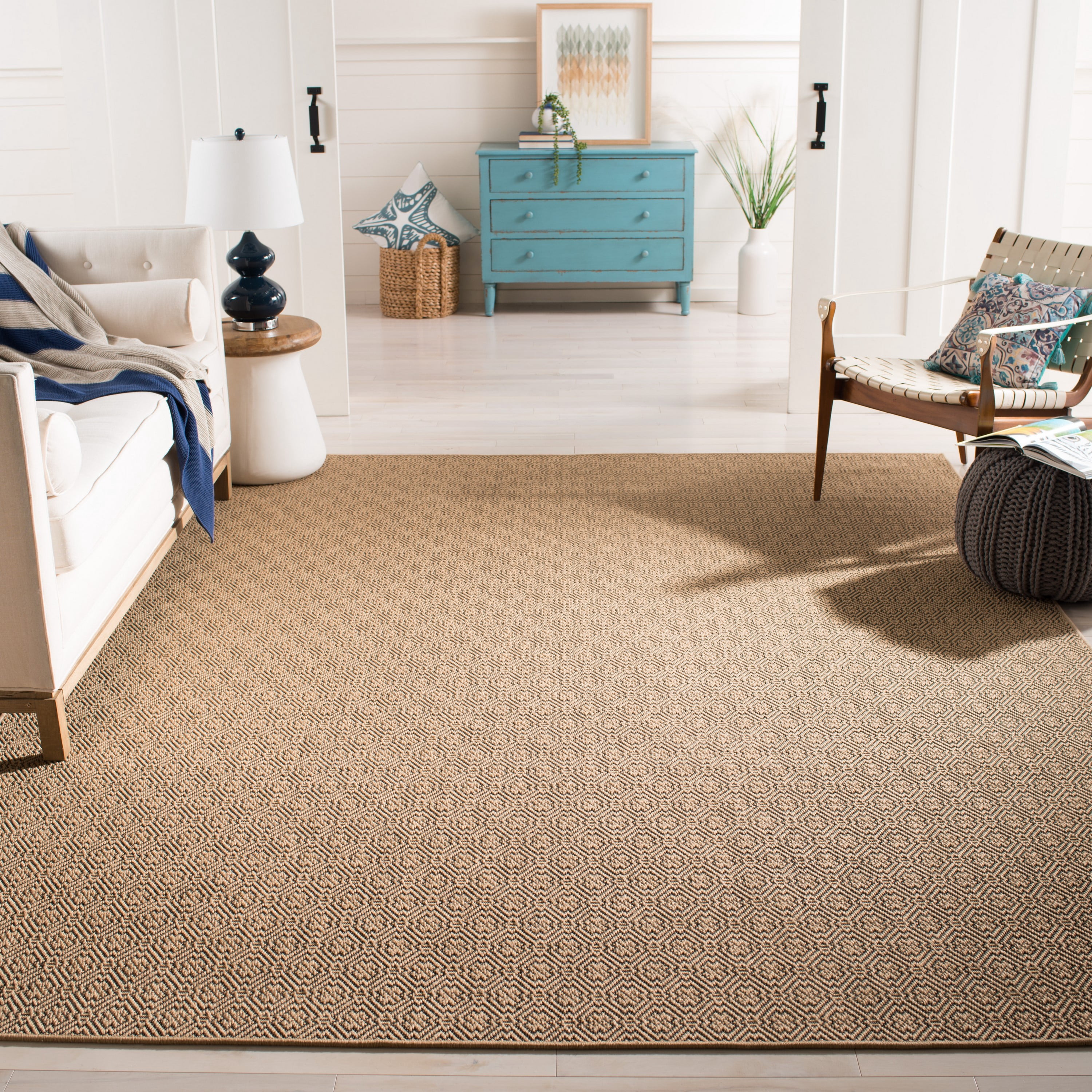 SAFAVIEH Palm Beach Norton Geometric Area Rug, Natural/Black, 8' x 10'