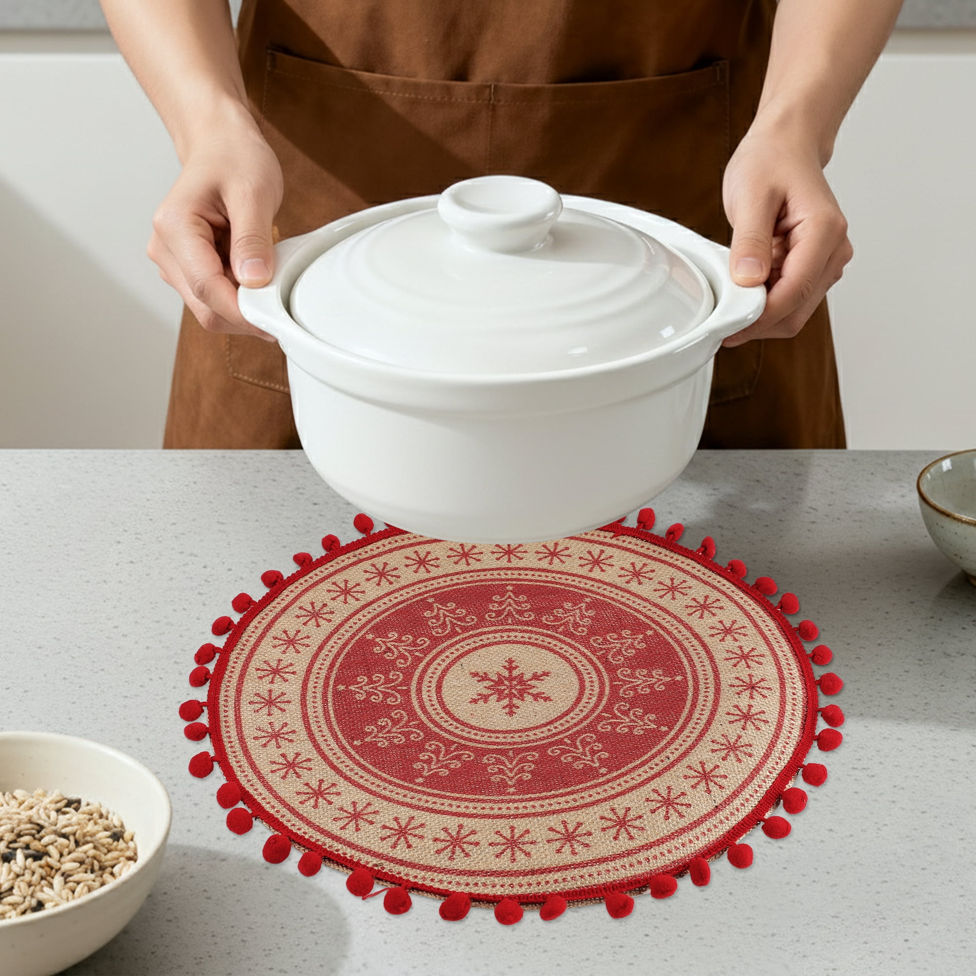 Unique Bargains Set of 6 Round Farmhouse Placemats for Dining Table Decor Red