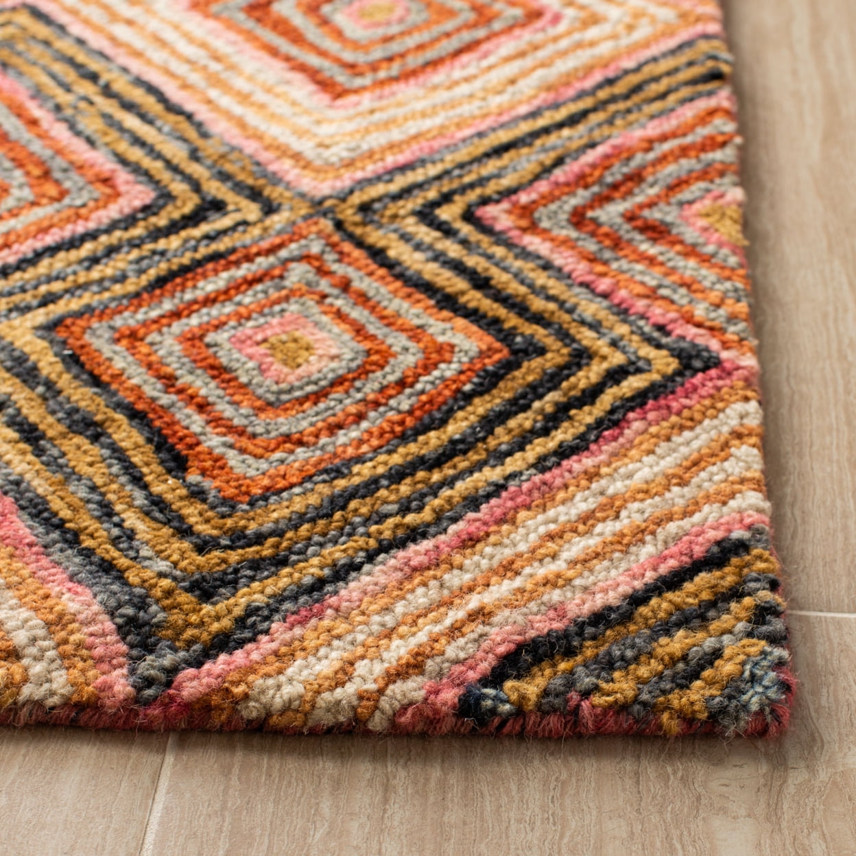 SAFAVIEH Aspen Kristal Abstract Geometric Wool Runner Rug, Gold/Olive, 2'3" x 8'
