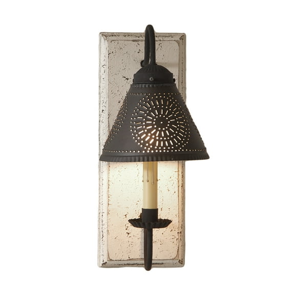 Crestwood Sconce in Vintage White