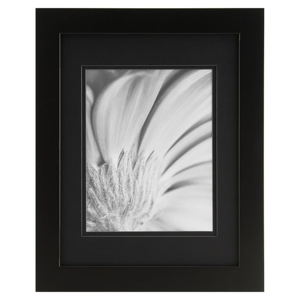 Nielsen Bainbridge Gallery Solutions Wall Picture Frame with Black Mat