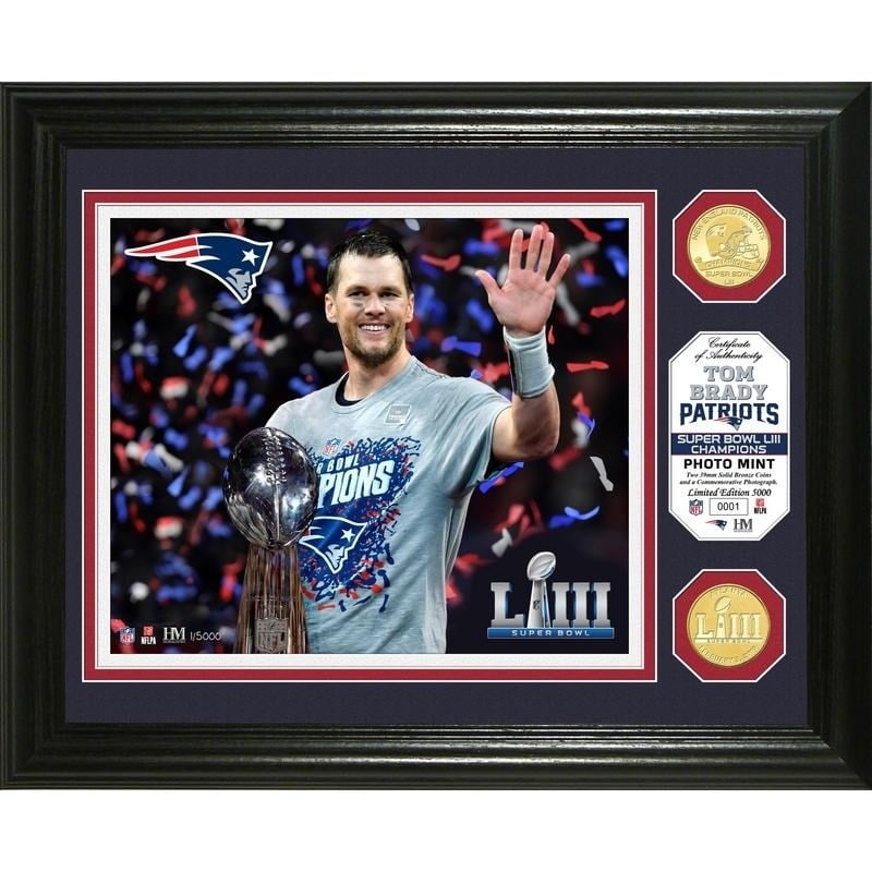 Tom Brady New England Patriots Framed Canvas Portrait Signed 17x13 Shirt 