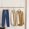 thumbnail image 4 of unbranded Colgador Metálico Dorado Con Clips Para Ropa Y Faldas En El Hogar, 4 of 8