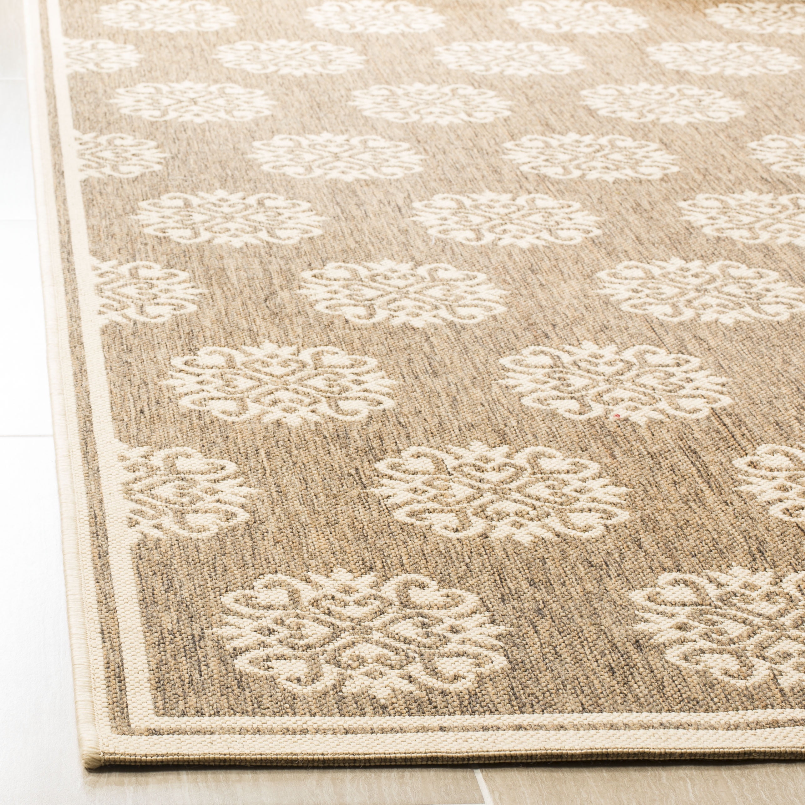 Safavieh Linden Rug Collection GeometricPower Loomed Beige/Cream Floral, Medallion, Border Area Rugs, 6'7" X 6'7" Square, Stain Resistant