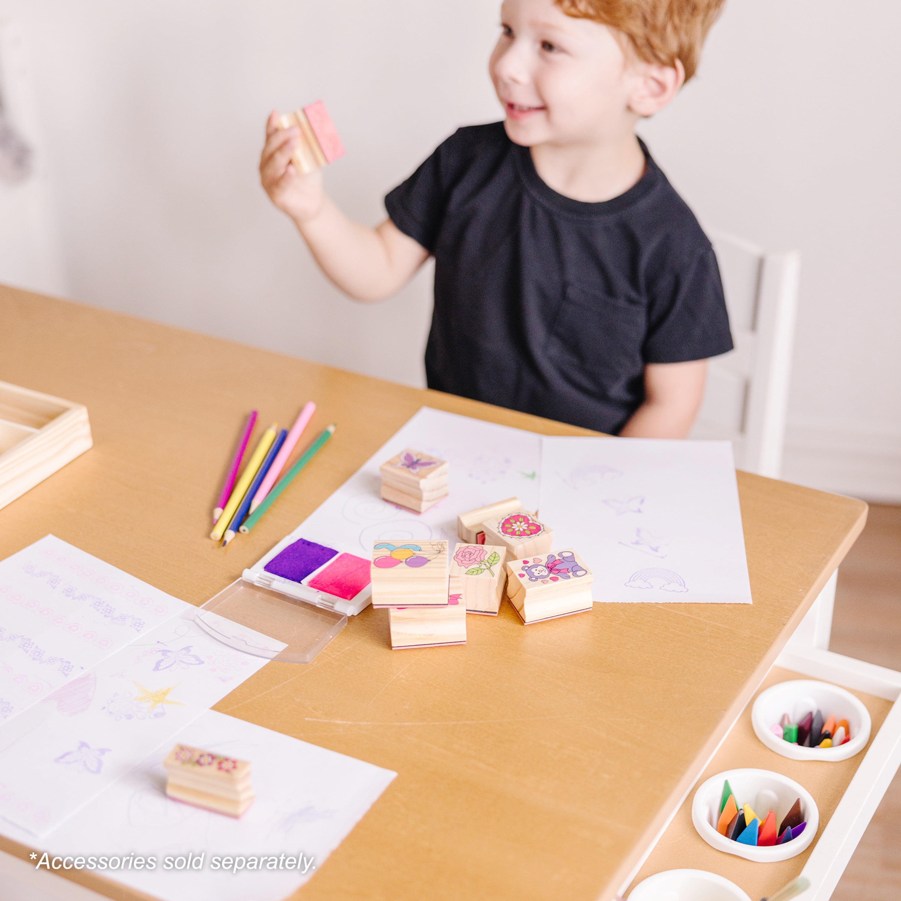 Melissa and hotsell doug art table