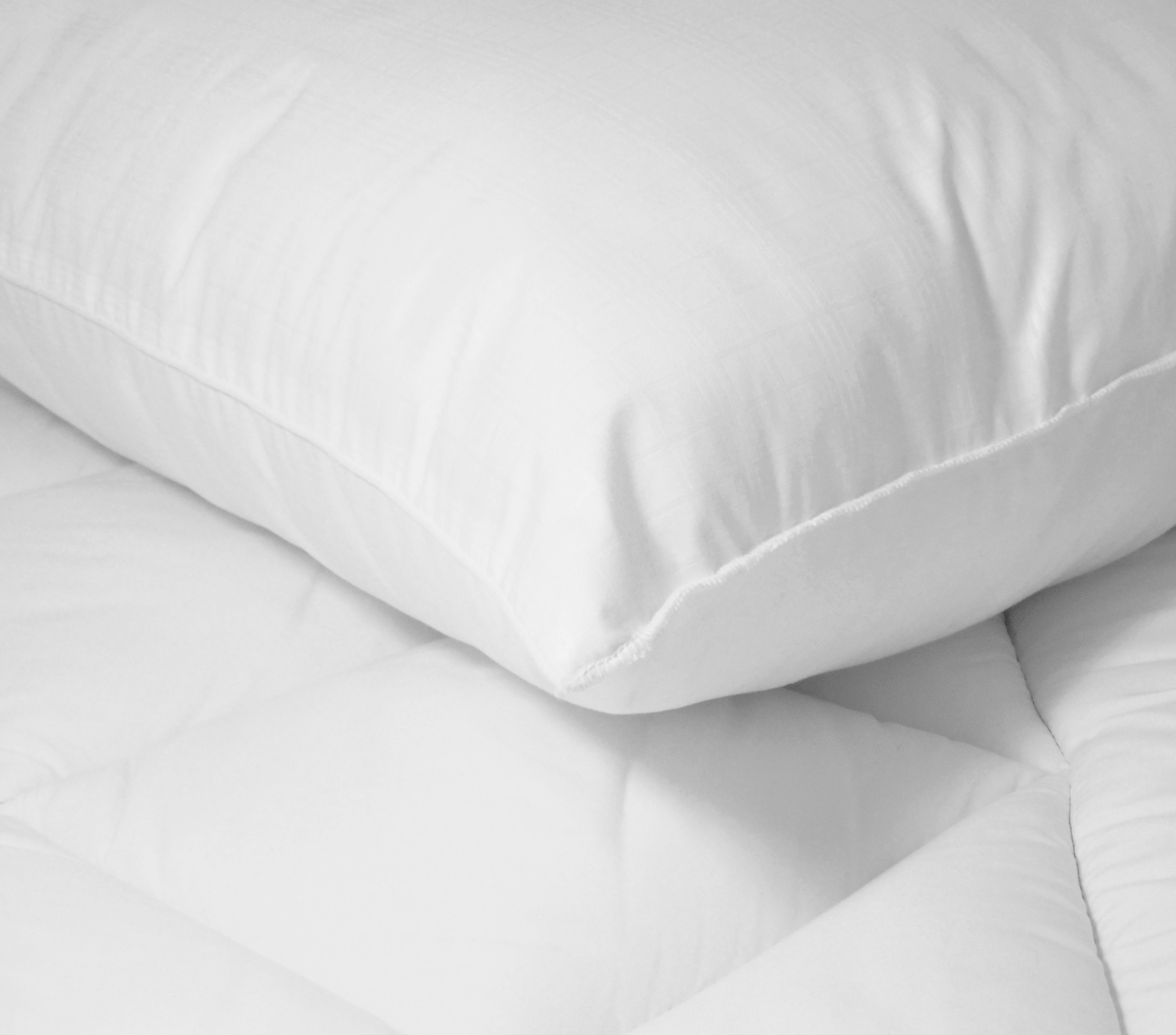 Mainstays Comfort Complete Bed Pillow, Standard/Queen - image 4 of 5
