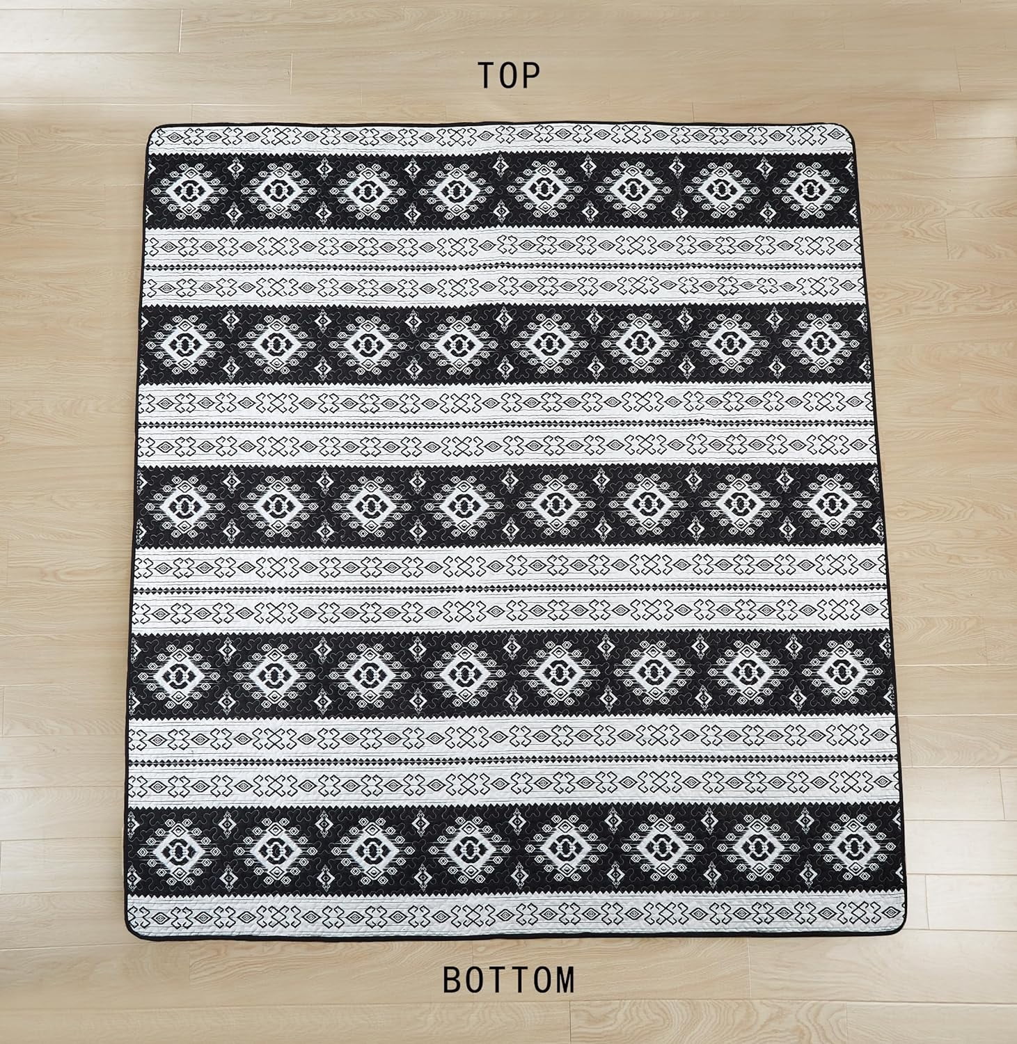 Chezmoi Collection Indie 3-Piece Southwestern Quilt Set, Black White Geometric Symbols Printed Microfiber Lightweight Quilted Bedspread Set, Queen