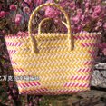 thumbnail image 4 of Bolso de mano de PVC tejido para mujer, de gran capacidad, tejido a mano, con contraste de color, para playa, 4 of 5