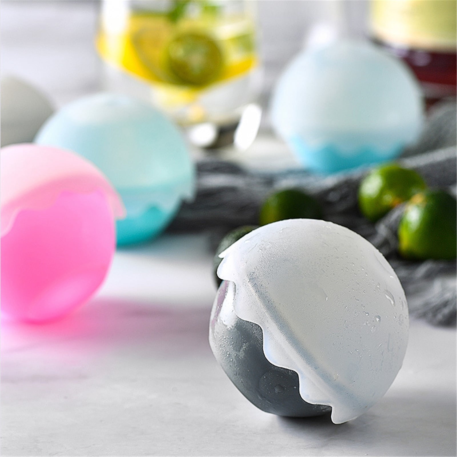 Lot De 4 Bacs à Glaçons Silicone Avec Couvercles - 84 Glaçons Sphériques, Faciles à Démouler, Bleu Et Vert Moule Glaçons Empilable Lot De 4 Bacs à Glaçons Silicone Avec Couvercles - 84 Glaçons Sphériques, Faciles à Démouler, Bleu Et Vert Moule Glaçons Empilable