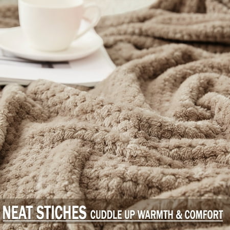 Exclusivo Mezcla Waffle Textured Extra Large Fleece Blanket, Super Soft and Warm Throw Blanket for Couch, Sofa and Bed (Camel, 50"x70")-Cozy, Fuzzy and Lightweight
