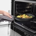 thumbnail image 3 of TINANA 12 inch Pre-Seasoned Cast Iron Skillet with Handle and Dual-Use Insulating Pad, 3 of 7